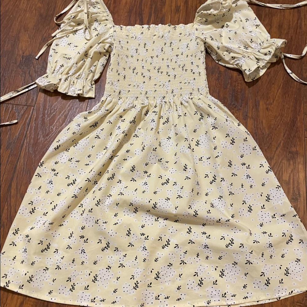 SHEIN & Princess Polly never worn